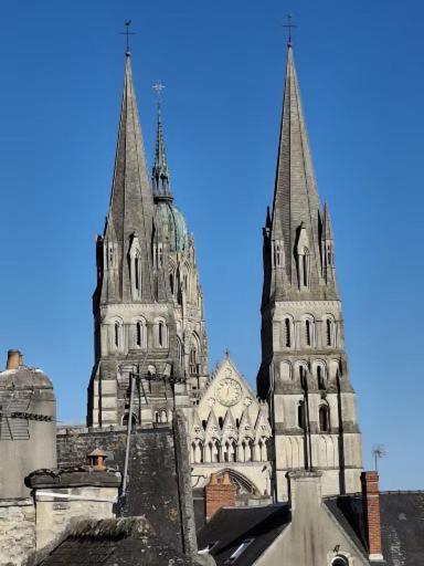 Jardin Et Hotel Particulier Bayeux Bagian luar foto